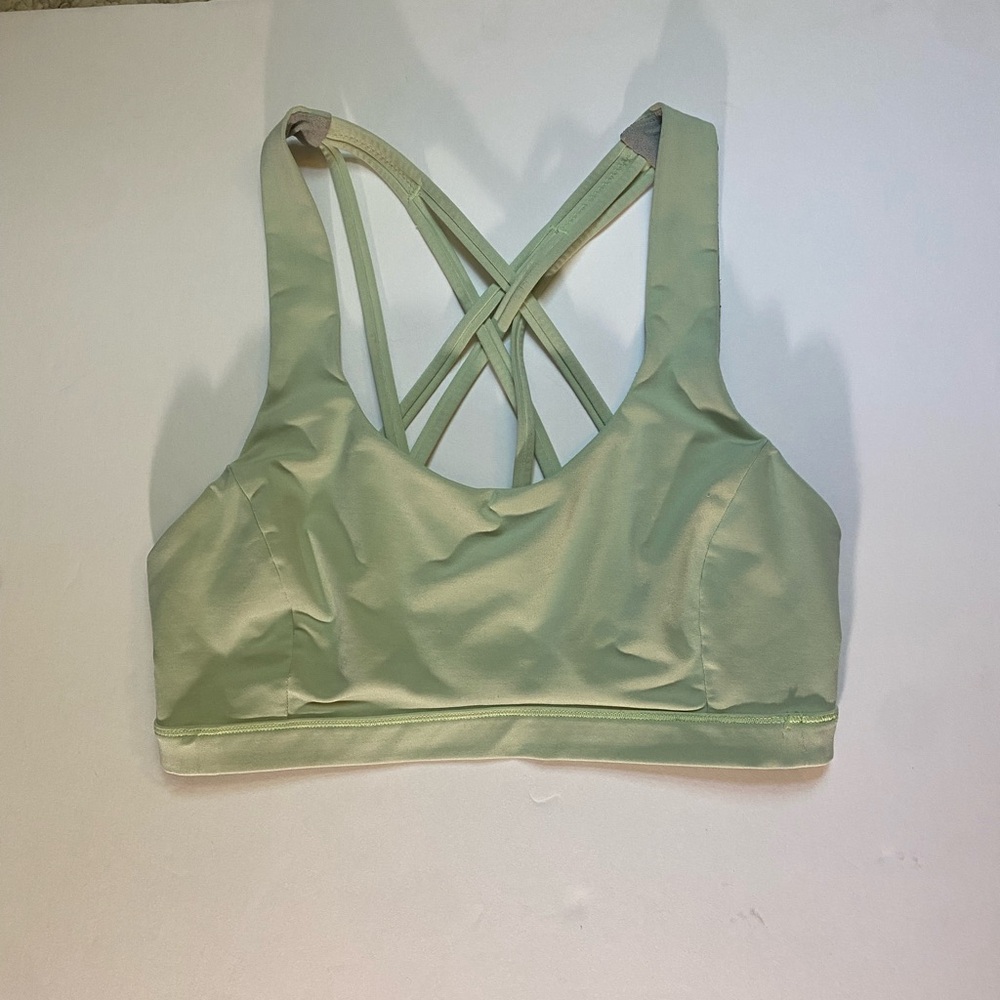 Lululemon Free To Be Serene Light Green Strappy Sports Bra Size 6